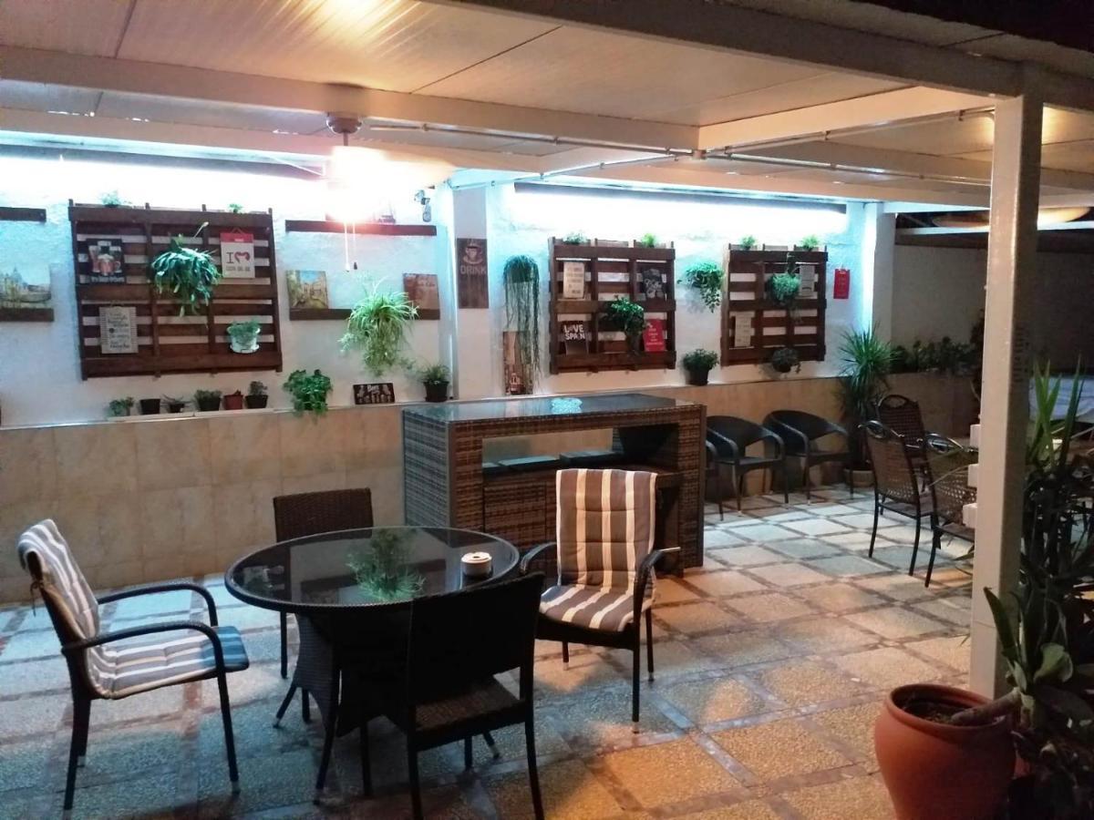 Hostal Kokkola Fuengirola Exterior photo
